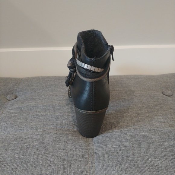 SOLD - Picture 5 of 12